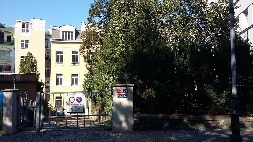 Apartment Krale Jiriho Karlovy Vary Kültér fotó
